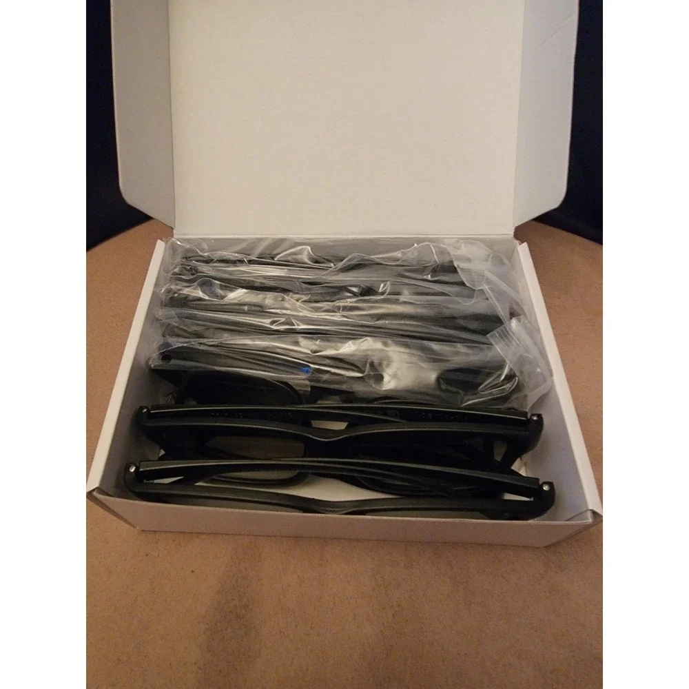 Vizio Home & Movie Theater 3D Glasses  -  Lot of 8